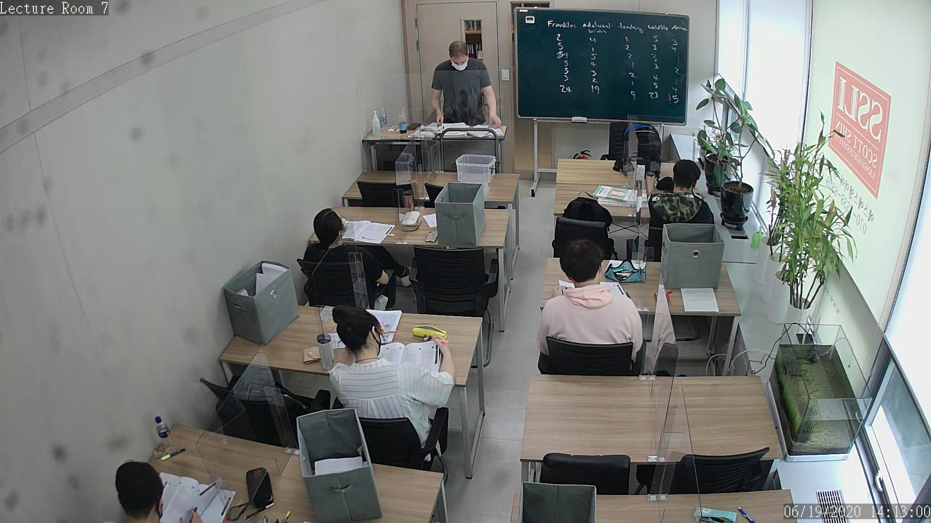 [포맷변환]Lecture Room 7-14.12.59.jpg